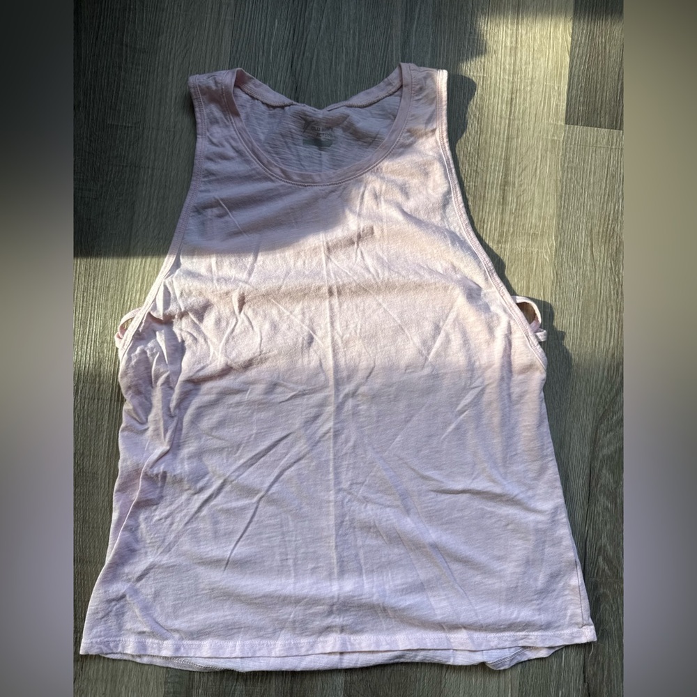 Old Navy Light Pink Women's Tank Top - Classic Scoop Neck